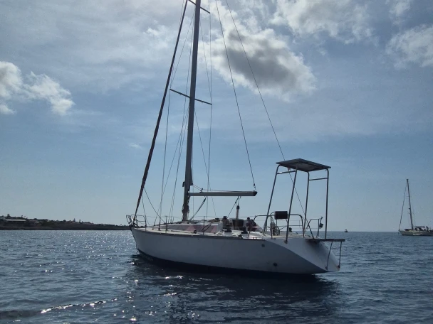 Pronájem lodi Marina deportiva de Menorca lákavé ceny Dufour 39