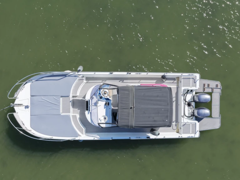 Pronájem lodi Beacher Beacher V8 v Arcachon na Samboatu