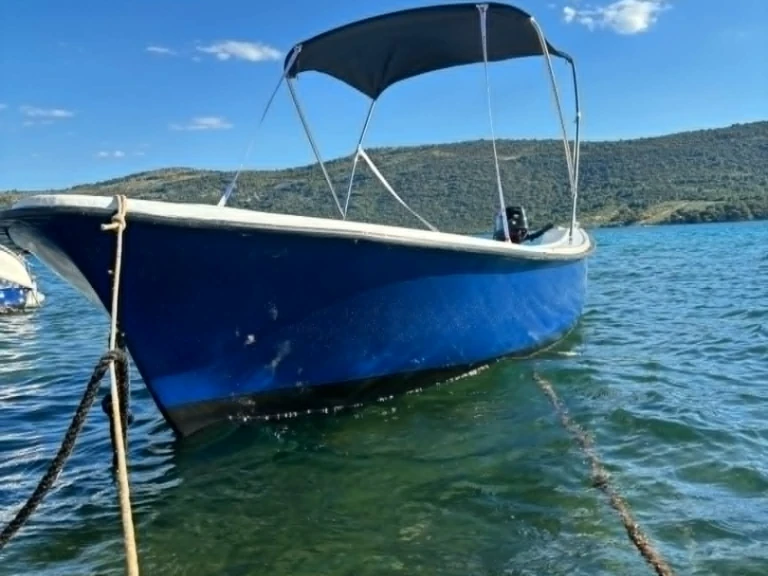 Pronájem lodi Poljica lákavé ceny Vodice 485