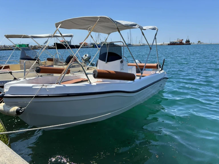 Pronájem Motorová loď Athrakiboats s licencí