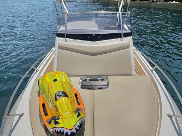 Pronájem lodi Capelli Tempest 770 WA v Cannes na Samboatu