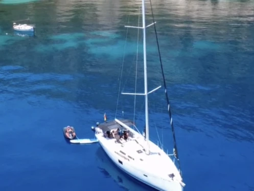 Pronájem jachty v La Savina -Hanse Hanse 455 na Samboatu