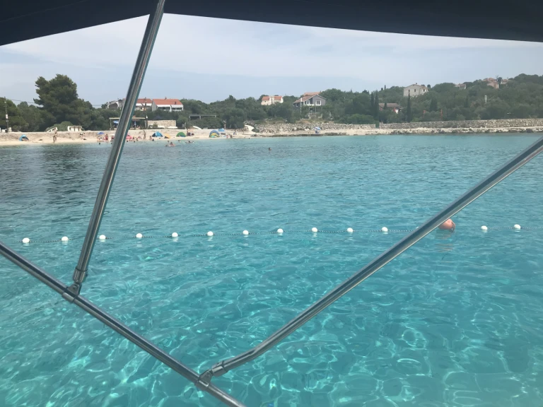 Pronájem jachty v Split -Quicksilver Quicksilver 635 Commander na Samboatu