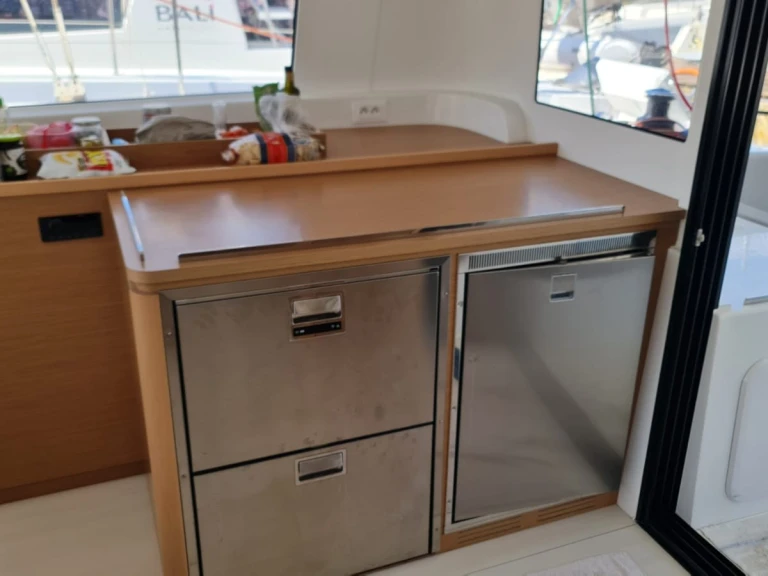 Pronajmout si Excess Excess 14 v Pula