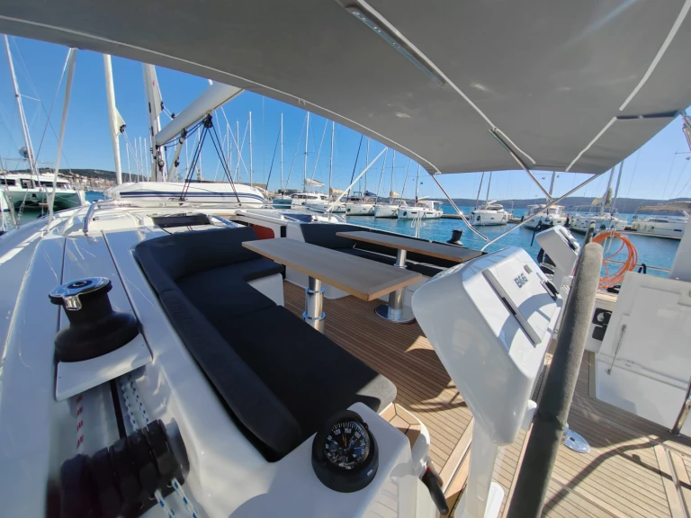 Pronájem Plachetnice v Donji Seget -Hanse Hanse 508