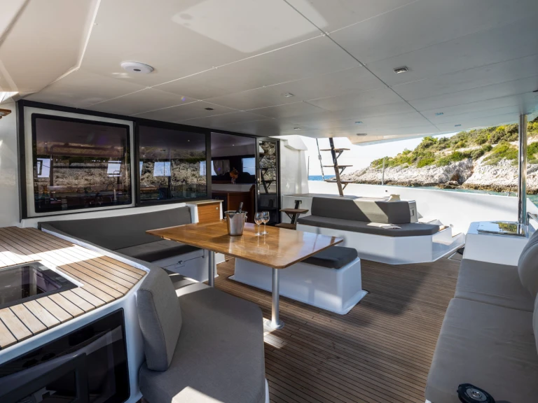 Pronájem lodi Primošten  lákavé ceny Dufour Catamarans 48 Sail