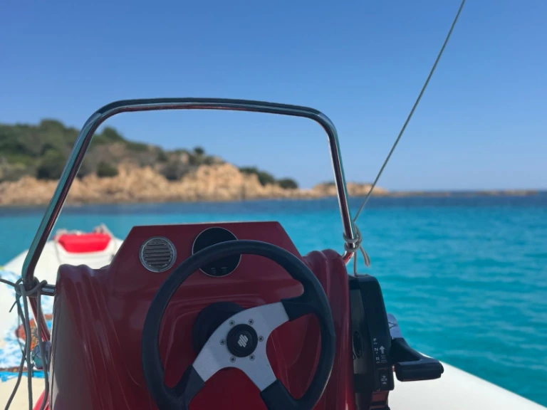 Pronájem Motorová loď v Porto Rotondo -Magnus 6.20