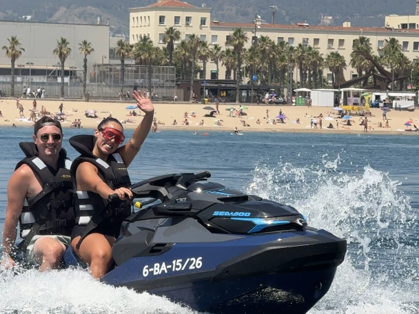Pronájem Vodní skútr Sea-Doo s licencí