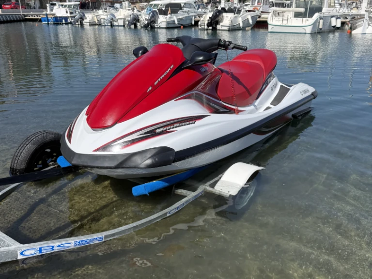 Pronájem Vodní skútr v Banyuls-sur-Mer -Yamaha Yamaha FX HO