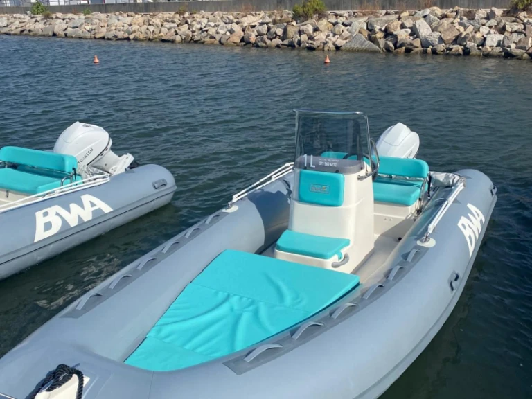Pronájem Polotuhá loď v Olbia -Bwa California 550