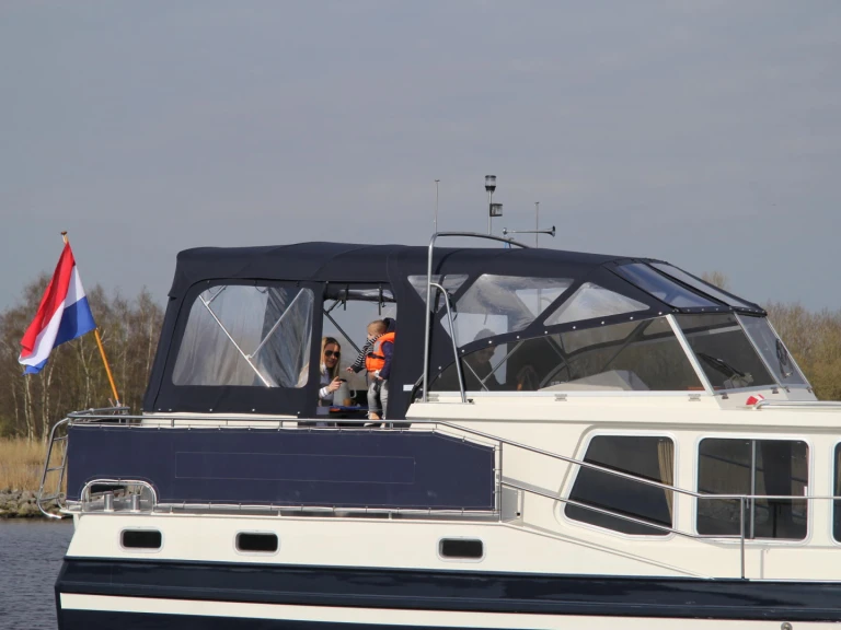 Pronajmout Motorová loď se skipperem či ne privateer v Gaastmeer