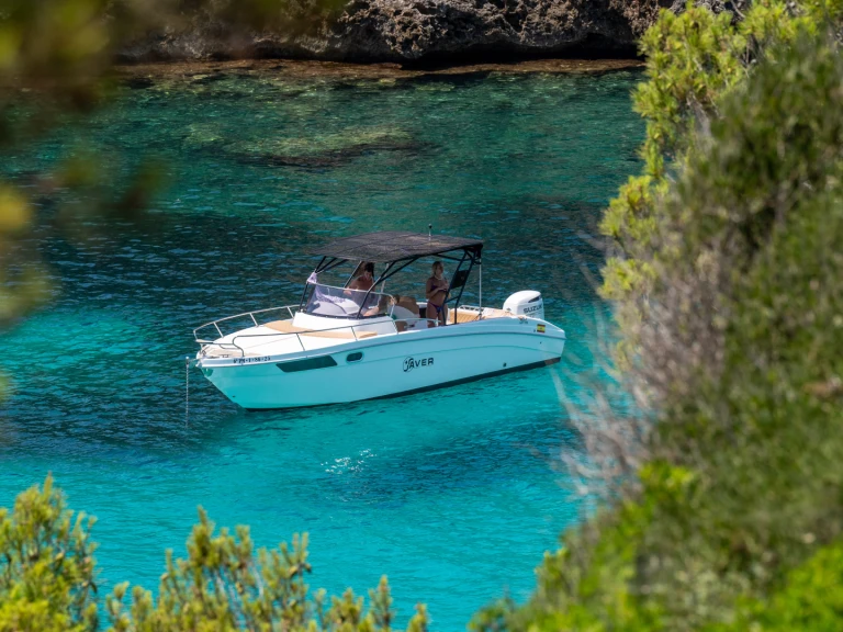 Pronájem jachty v s'Estanyol -Saver 750 WA na Samboatu