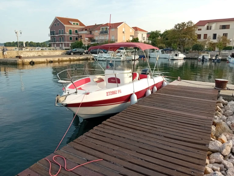 Pronajmout si tancredi Blumax 21 v Medulin