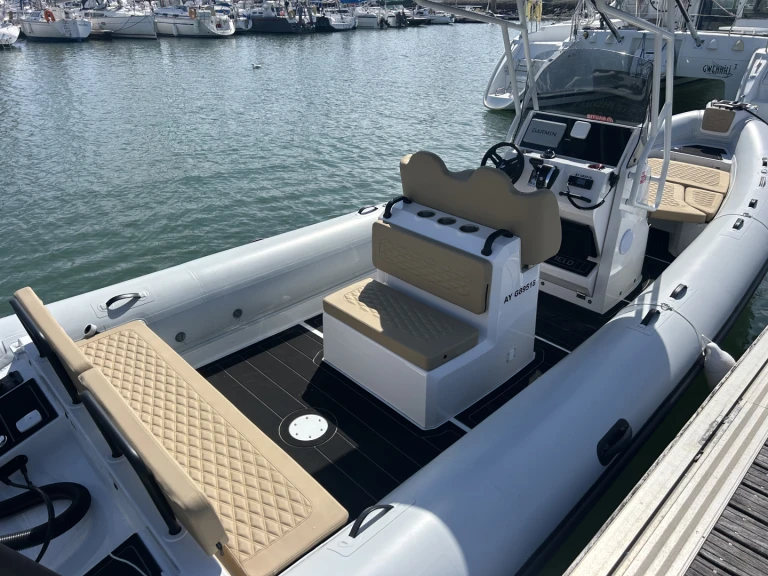 Pronájem lodi La Trinité-sur-Mer lákavé ceny Patrol 760