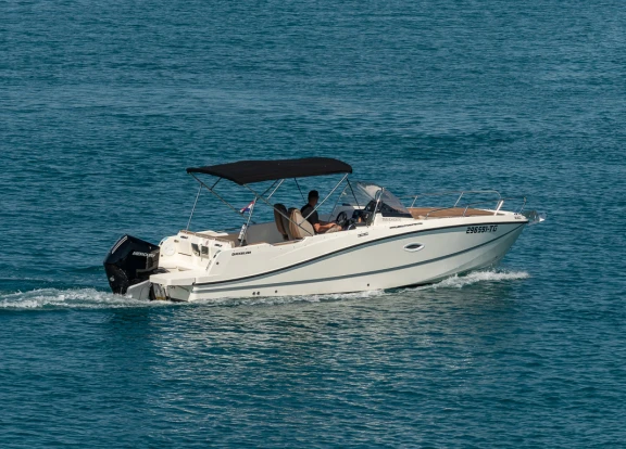 Pronájem jachty v Split -Quicksilver Activ 755 Sundeck na Samboatu