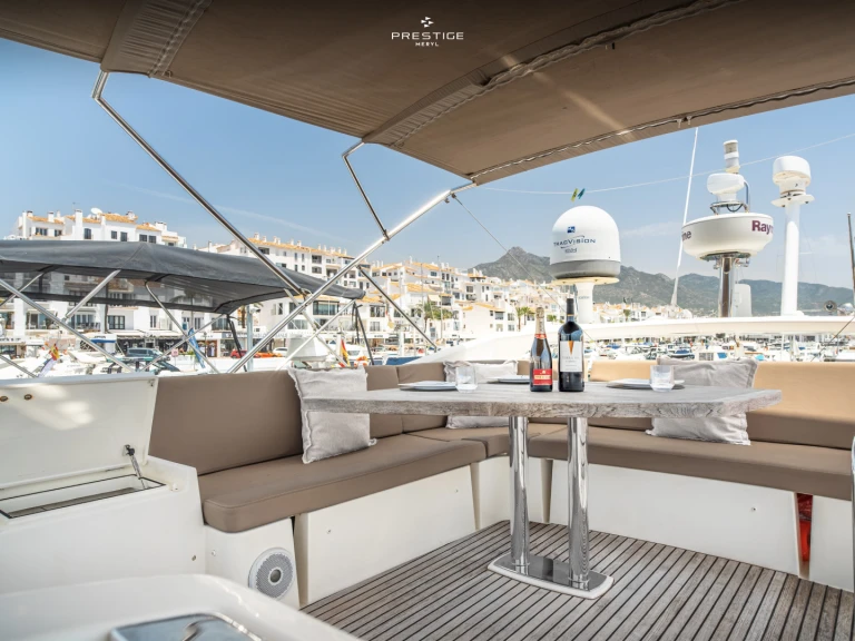 Pronajmout si Jeanneau Prestige 500 Fly v Puerto Deportivo de Lujo en Marbella