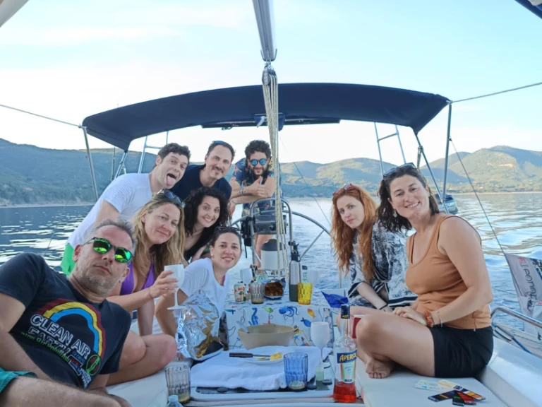 Pronájem lodi Comar Comet 50 CL v San Vincenzo na Samboatu