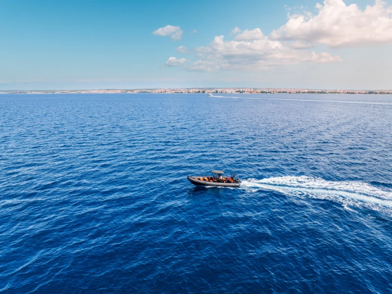 Pronájem jachty v Preko -Sea Marine 860 na Samboatu
