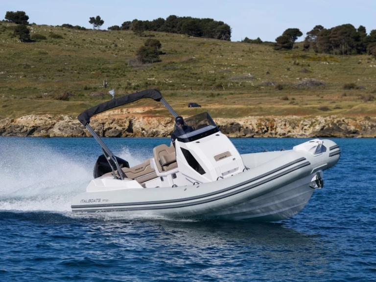 Pronájem Polotuhá loď Italboats s licencí