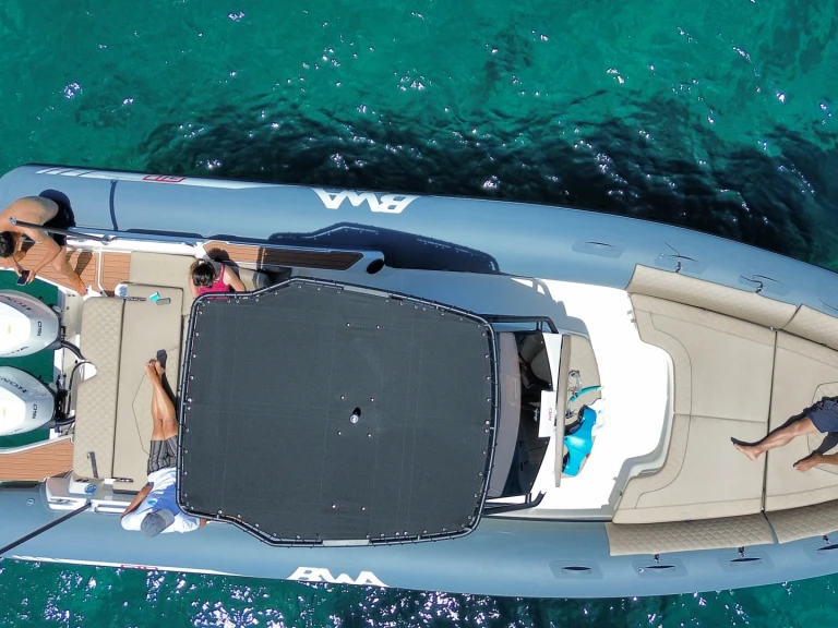Pronájem lodi Bwa 32gt v Porto Rotondo na Samboatu