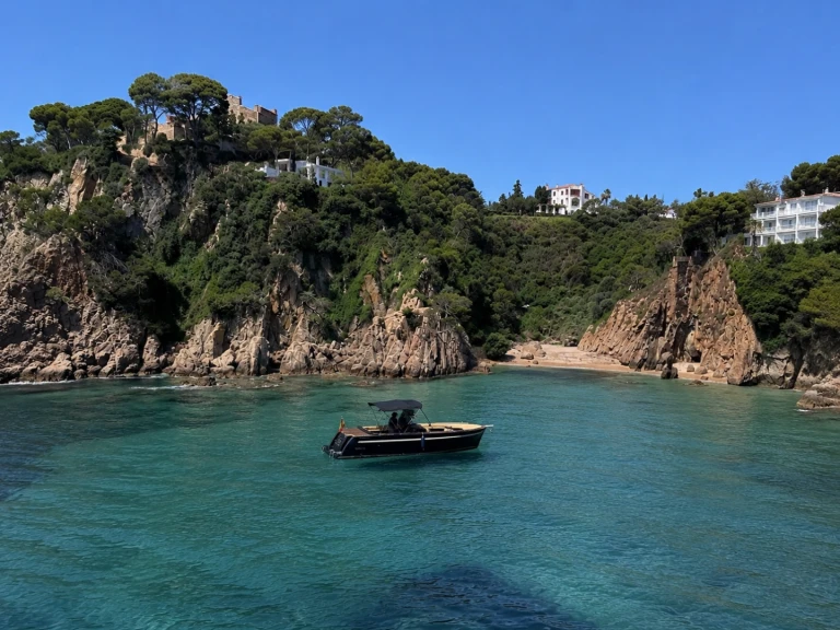 Maxima 730 jednotlivci a charterové společnosti v Port de Blanes