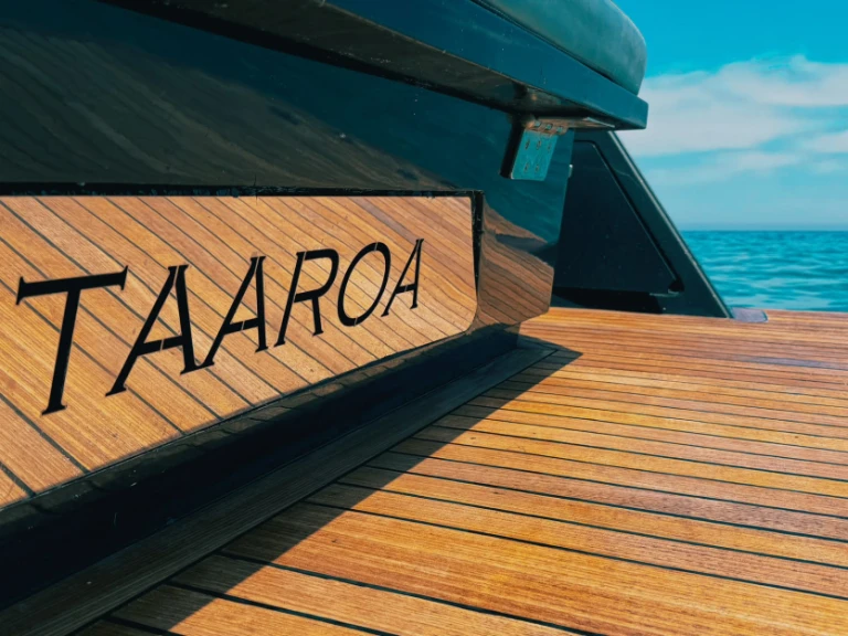 Pronajmout si Maori Yachts Maori 50.22 Top Luxury v Cagliari