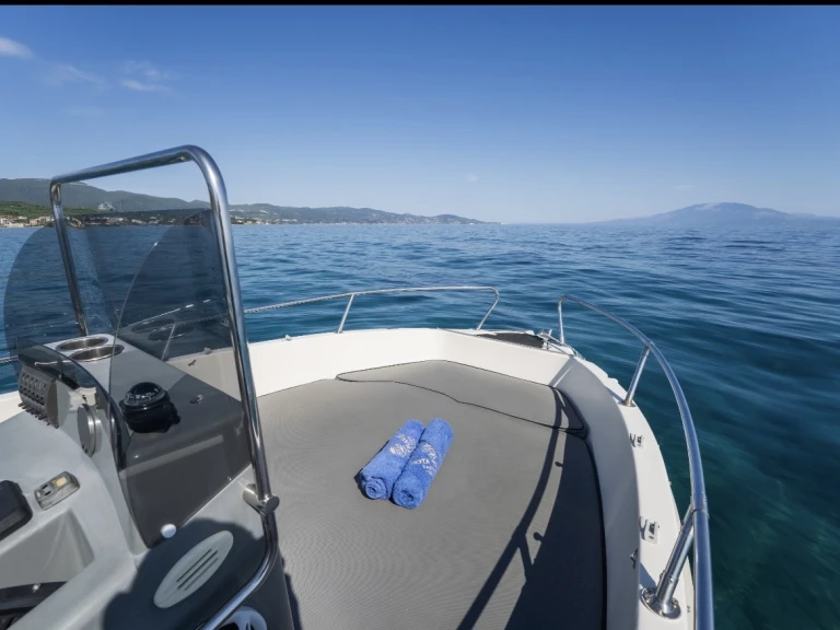 Pronájem Motorová loď v Zakynthos  -Nireus Nireus Ω53 Elegance 