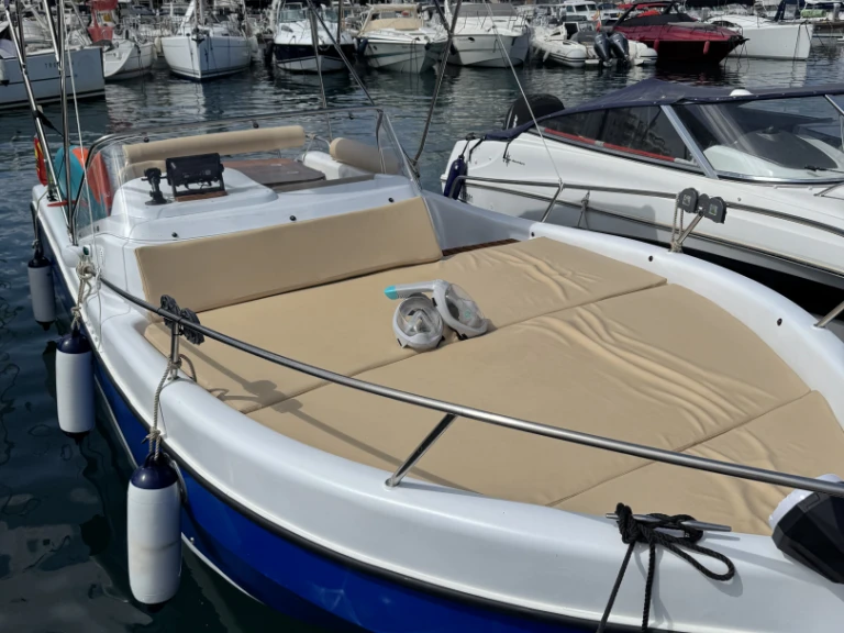 Pronájem lodi MLS BOATS MLS 705 BP v San Antonio Port na Samboatu