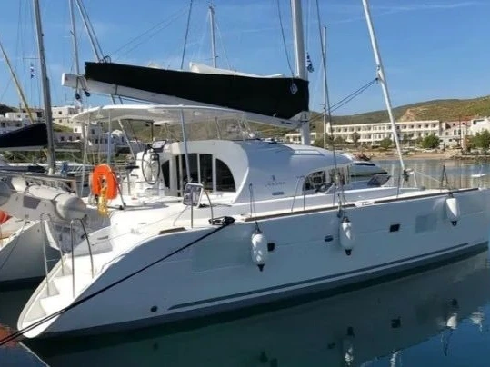 Lagoon Lagoon 380/4 cab jednotlivci a charterové společnosti v Paros (ostrov)