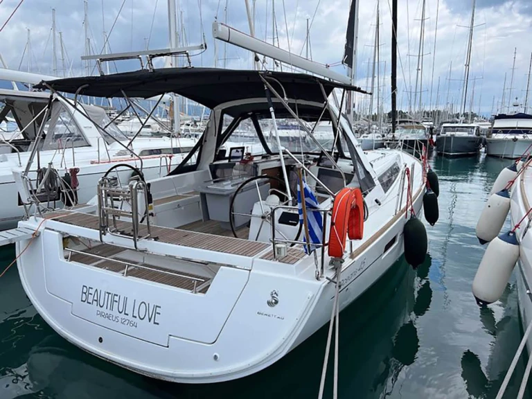 Pronájem lodi Gouvia lákavé ceny Oceanis 45 /4cab