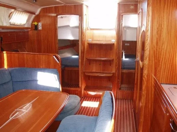 Pronájem lodi Bavaria Bavaria 39 Cruiser /3cab v Volos na Samboatu