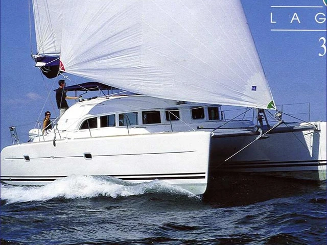 Pronájem lodi Lagoon Lagoon 380/4 cab v Propriano na Samboatu