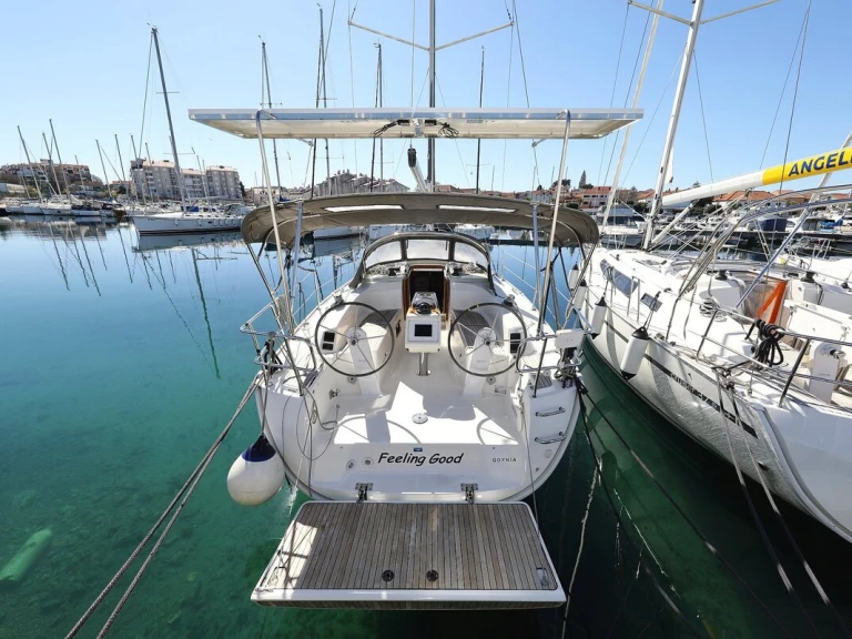 Pronajmout si Bavaria Cruiser 34 v Biograd Na Moru
