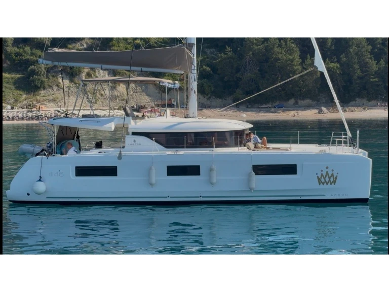 Pronájem lodi Lagoon Lagoon 46 AC&GEN/ WM/ CAM/ WI-FI 2025 v Benítses na Samboatu