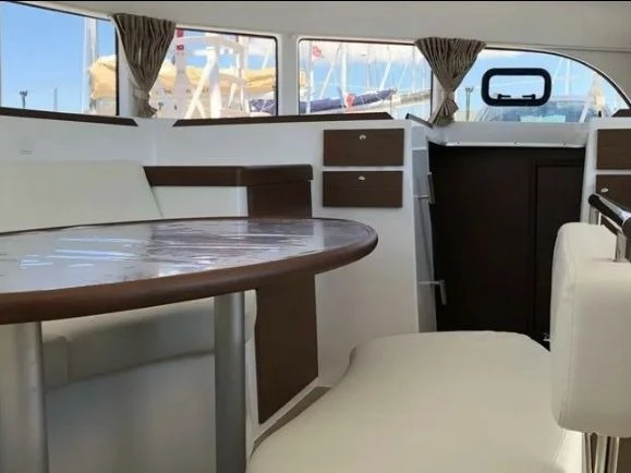 Pronájem lodi Lagoon Lagoon 380/4 cab v Paros (ostrov) na Samboatu