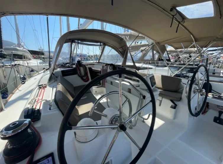 Pronájem Plachetnice v Paros (ostrov) -Jeanneau Sun Odyssey 419 /3cab
