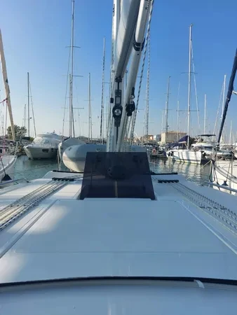 Bavaria Bavaria C42 /3cab jednotlivci a charterové společnosti v Lefkáda