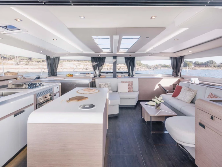 Pronajmout Katamarán se skipperem či ne Fountaine Pajot v Nea Peramos