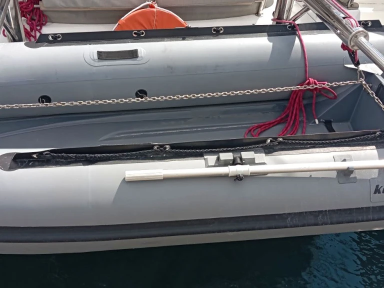 Pronájem lodi Excess Excess 11 (Cat)/6 cab v Alimos na Samboatu
