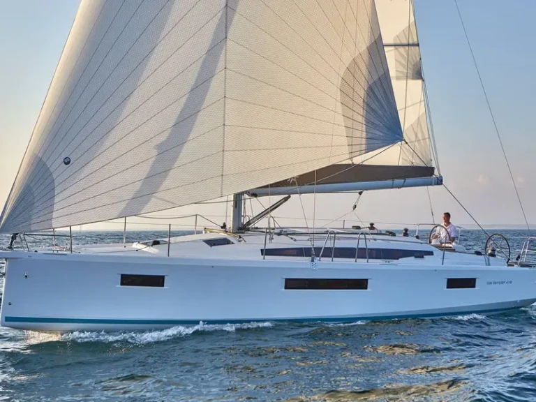 Pronájem lodi Jeanneau Sun Odyssey 410 /3cab v Bormes-les-Mimosas na Samboatu