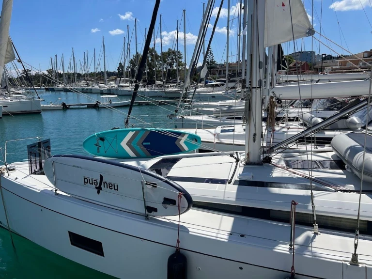 Pronájem lodi Bénéteau Oceanis 51.1 /6cab v Gouvia na Samboatu