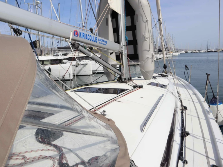 Pronájem lodi Jeanneau Sun Odyssey 440 (4cab) v Lefkáda na Samboatu