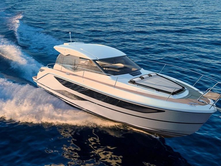 Pronajmout si Bavaria Bavaria SR36 Hard Top v Punat