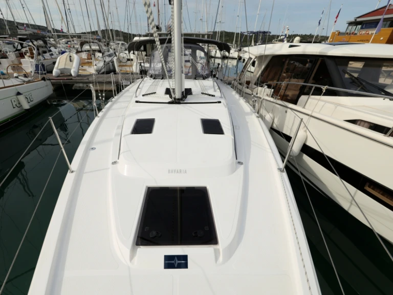 Pronájem lodi Bavaria Bavaria C38 v Biograd Na Moru na Samboatu