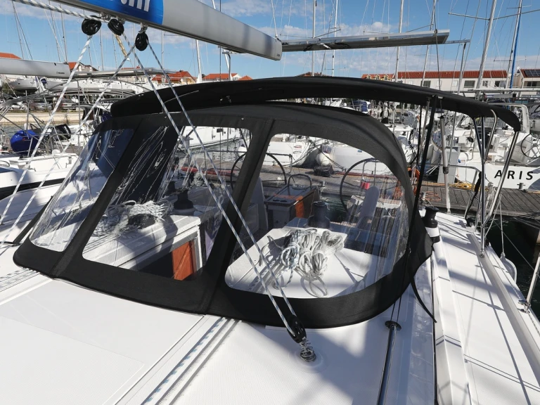 Pronájem lodi Biograd Na Moru lákavé ceny Bavaria C42