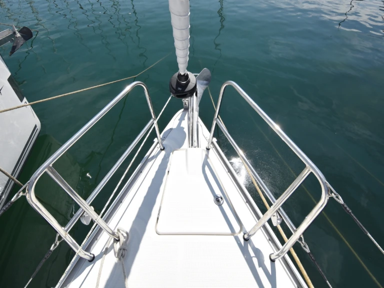 Pronajmout si Bavaria Cruiser 37 v Biograd Na Moru