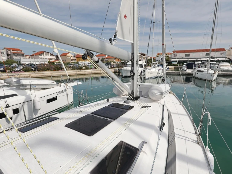 Pronájem Plachetnice v Biograd Na Moru -Bavaria Cruiser 37