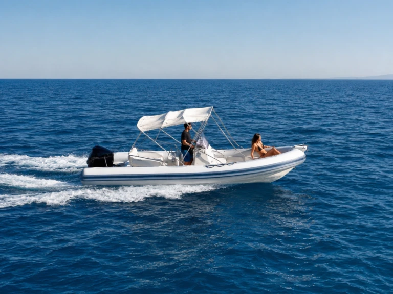 Pronajmout si Joker Boat Clubman 23 v La Ciotat