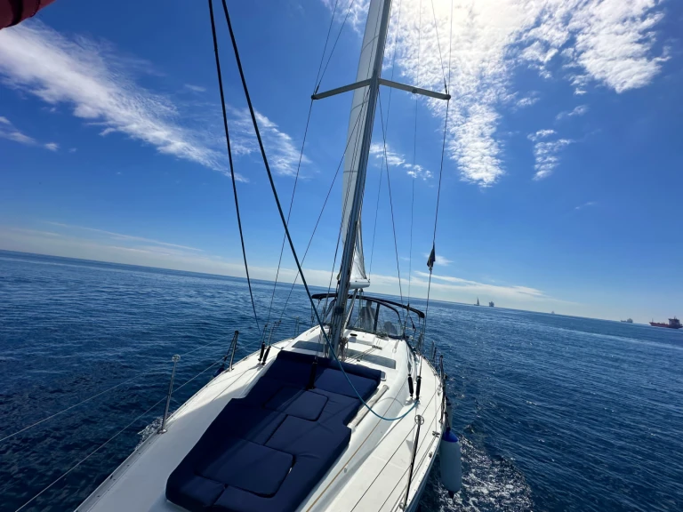 Pronájem Plachetnice v Barcelona -Bénéteau Oceanis 393 Clipper