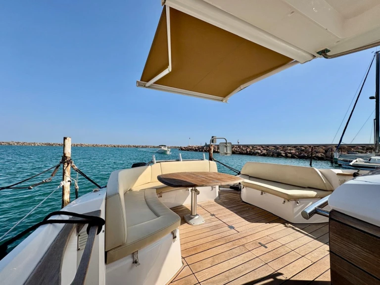 Pronájem lodi Sessa Marine Key Largo 36 v Sète na Samboatu